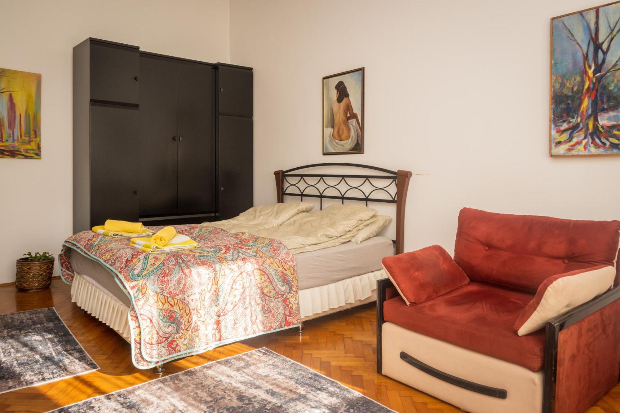 Apartment Spacious Parkfront *